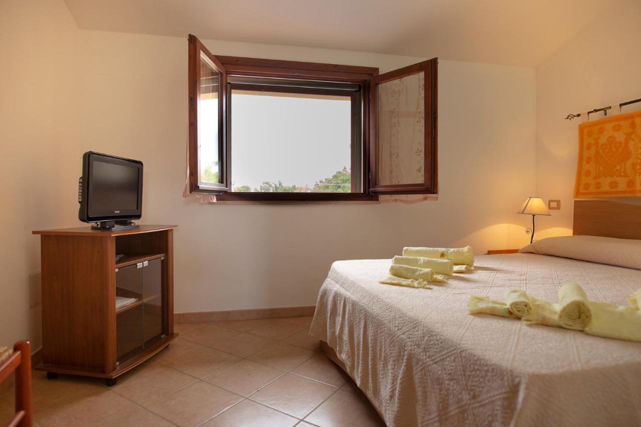 Agriturismo I Doni Del Mandorlo Alghero Exteriör bild